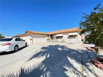 2613 ARENAS Street Front of Structure