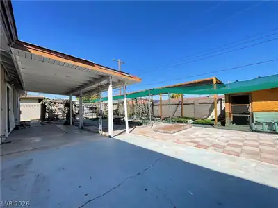 2613 ARENAS Street Patio