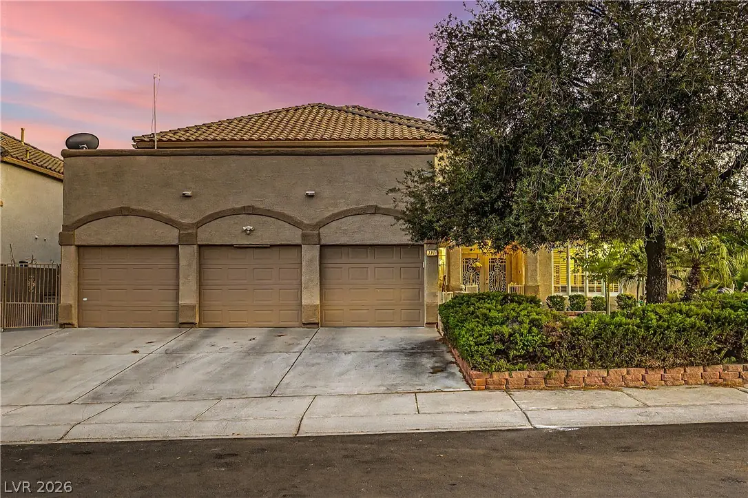 7741 Crenshaw Way