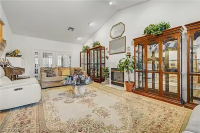 7741 Crenshaw Way Living Room