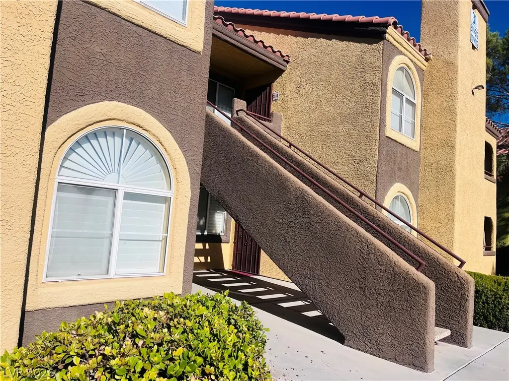 7950 West Flamingo Road 1109
