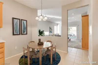 2526 Capella Star Street Dining Area
