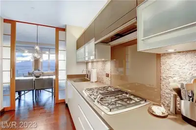 3750 Las Vegas Boulevard 3210 Kitchen