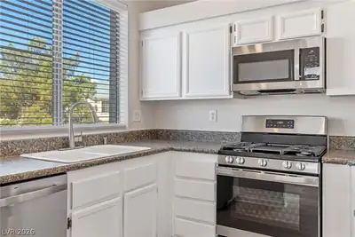5155 West Tropicana Avenue 2090 Kitchen