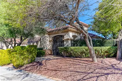 2809 Botticelli Drive Front of Structure