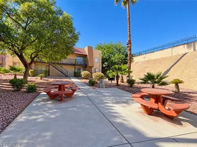 4361 Alexis Drive 333 Yard