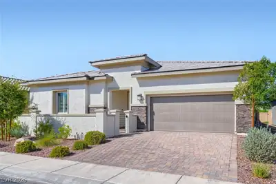 617 Comodo Street, Henderson