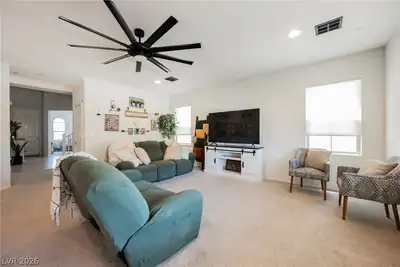 617 Our Heritage Street Living Room