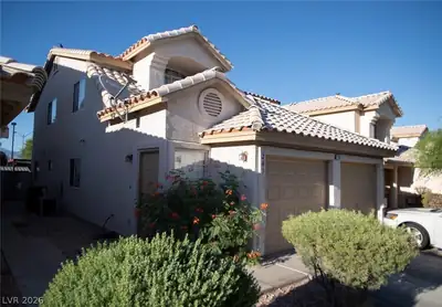 7568 Durham Hall Avenue 201, Las Vegas