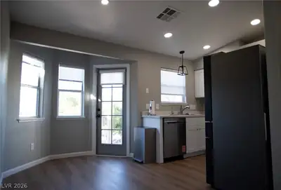 7568 Durham Hall Avenue 201 Kitchen