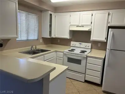6865 Tamarus Street 202 Kitchen
