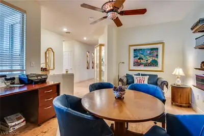 1924 Summer Pine Court 102 Dining Area
