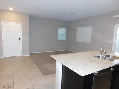 2715 Amazing Meadows Avenue 1185 Living Room