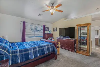 540 Tomahawk Court Bedroom