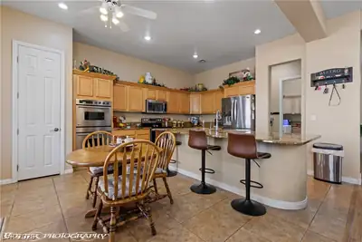 565 Paseo Verde Court Kitchen