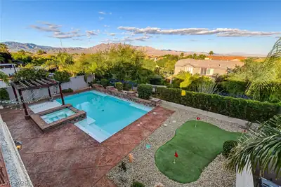 7428 ROYAL CRYSTAL Street, Las Vegas