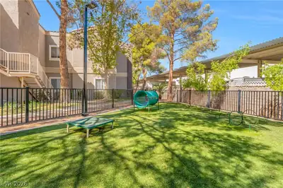 5250 South Rainbow Boulevard 2157, Las Vegas, NV 89118 Yard