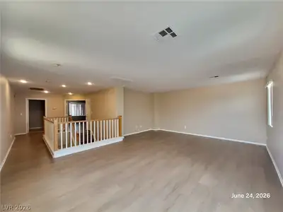 5535 Cresent Valley Street Loft