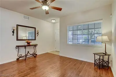 5508 Meridian Rain Street Living Room