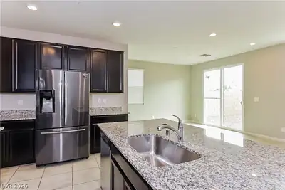 1630 Crisp Pear Court Kitchen