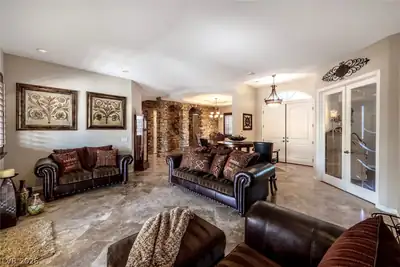7561 Prancing Pony Court, Las Vegas, NV 89131 