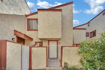 5007 Spencer Street C, Las Vegas, NV 89119 Front of Structure