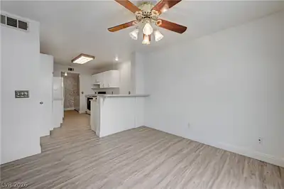 8464 Vast Horizon Avenue Dining Area