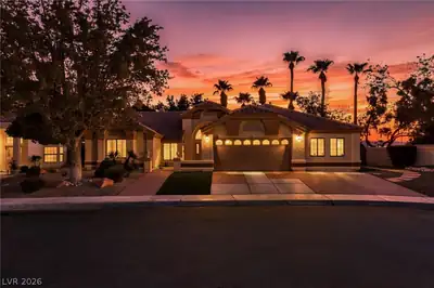 2433 Chatfield Drive, Las Vegas