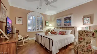 2448 Hamonah Drive Bedroom
