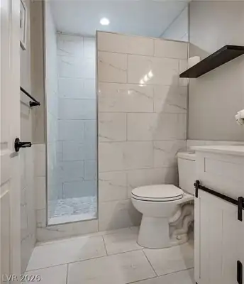 5175 Caliente Street 121 Bathroom