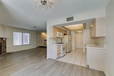 2127 Pine Breeze Lane 2127 Kitchen