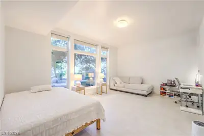 8925 West Flamingo Road 101 Bedroom