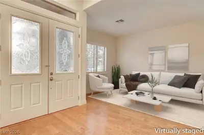 2052 Sinfonia Avenue Living Room