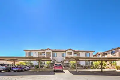 2305 West Horizon Ridge Parkway 1721, Henderson