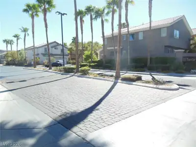 9747 WAUKEGAN Avenue, Las Vegas