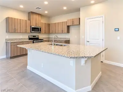3819 Andorian Avenue Kitchen