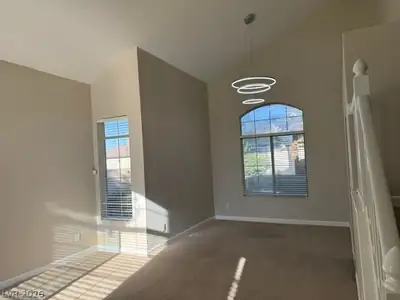 5218 MISTY MORNING Drive Living Room