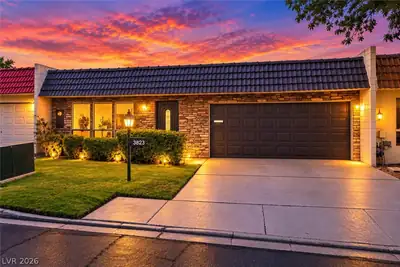 3823 Columbus Street Las Vegas, NV 89121
