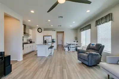 8977 Sweet Chestnut Lane Living Room