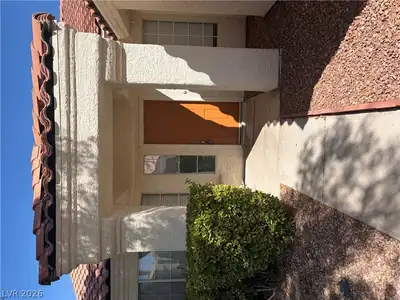 2226 CROWN VALLEY Lane 0, North Las Vegas, NV 89032 Entry