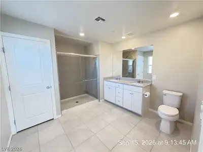 3575 Credere Lane Primary Bathroom