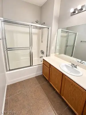 9303 Gilcrease Avenue 1193 Bathroom