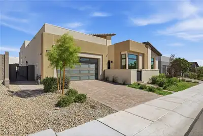 10794 Agate Cliffs Avenue, Las Vegas, NV 89135 Front of Structure