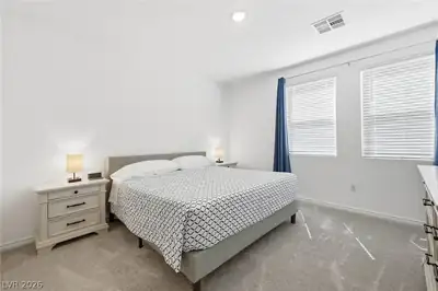 2555 Hampton Road 7203 Primary Bedroom