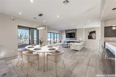 422 Tranquil Peak Court Dining Area
