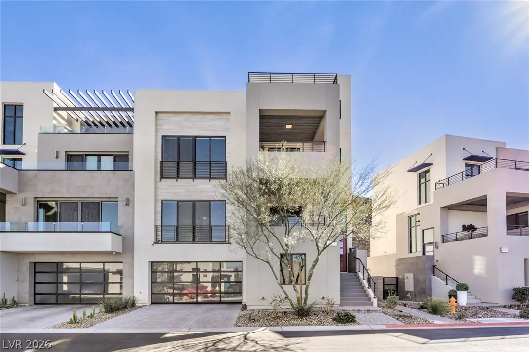 422 Tranquil Peak Court