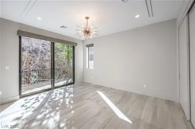 422 Tranquil Peak Court Bedroom