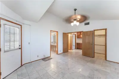 9109 Anchor Cove Court Bedroom