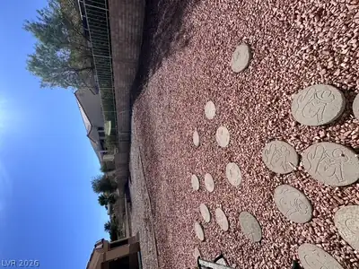 2625 Lotus Hill Drive Yard