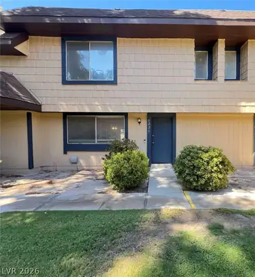 6223 Meadow View Lane Las Vegas, NV 89103
